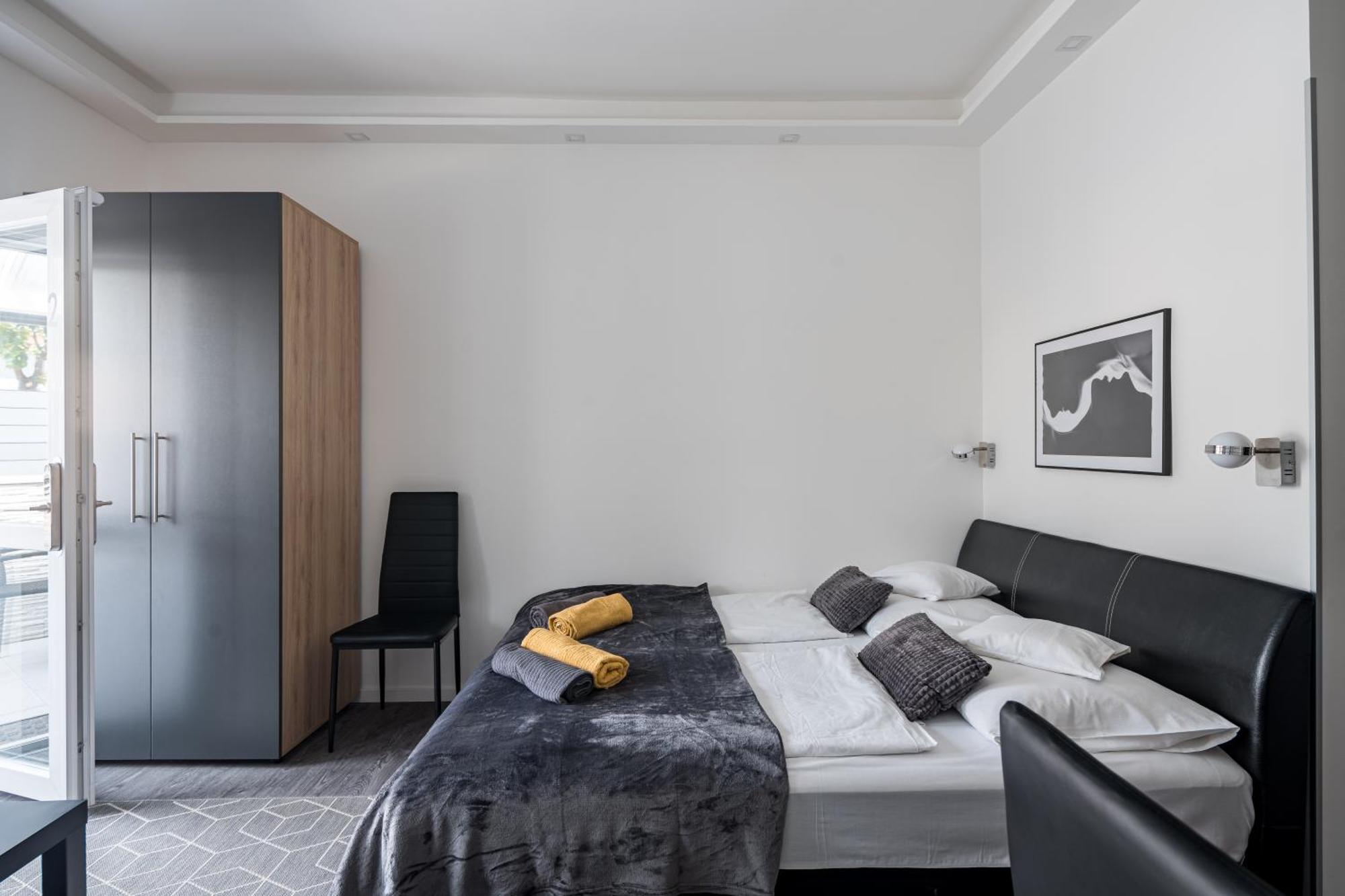 Balatonic Lemon Apartmanhaz Siófok Eksteriør billede