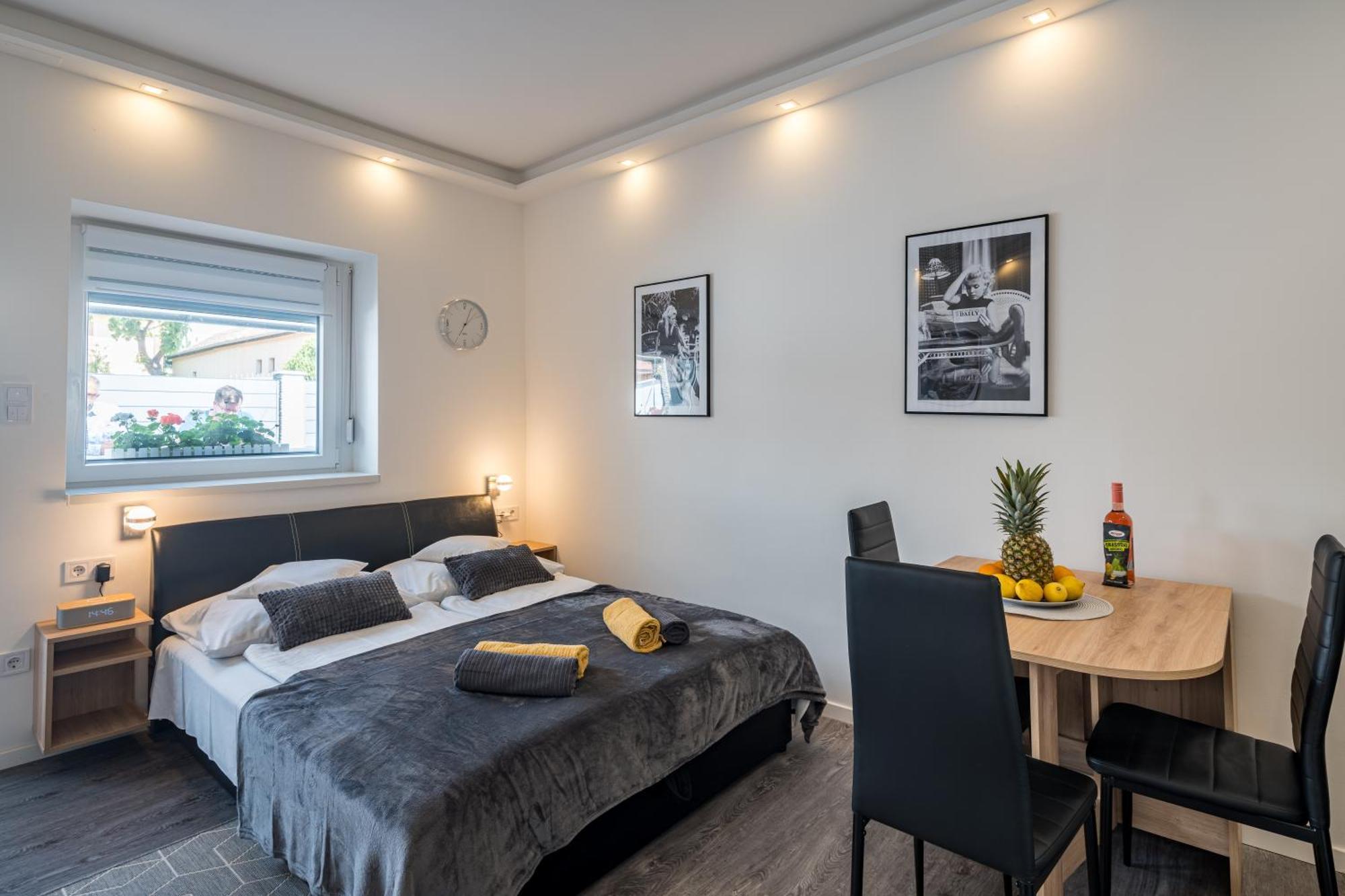 Balatonic Lemon Apartmanhaz Siófok Eksteriør billede
