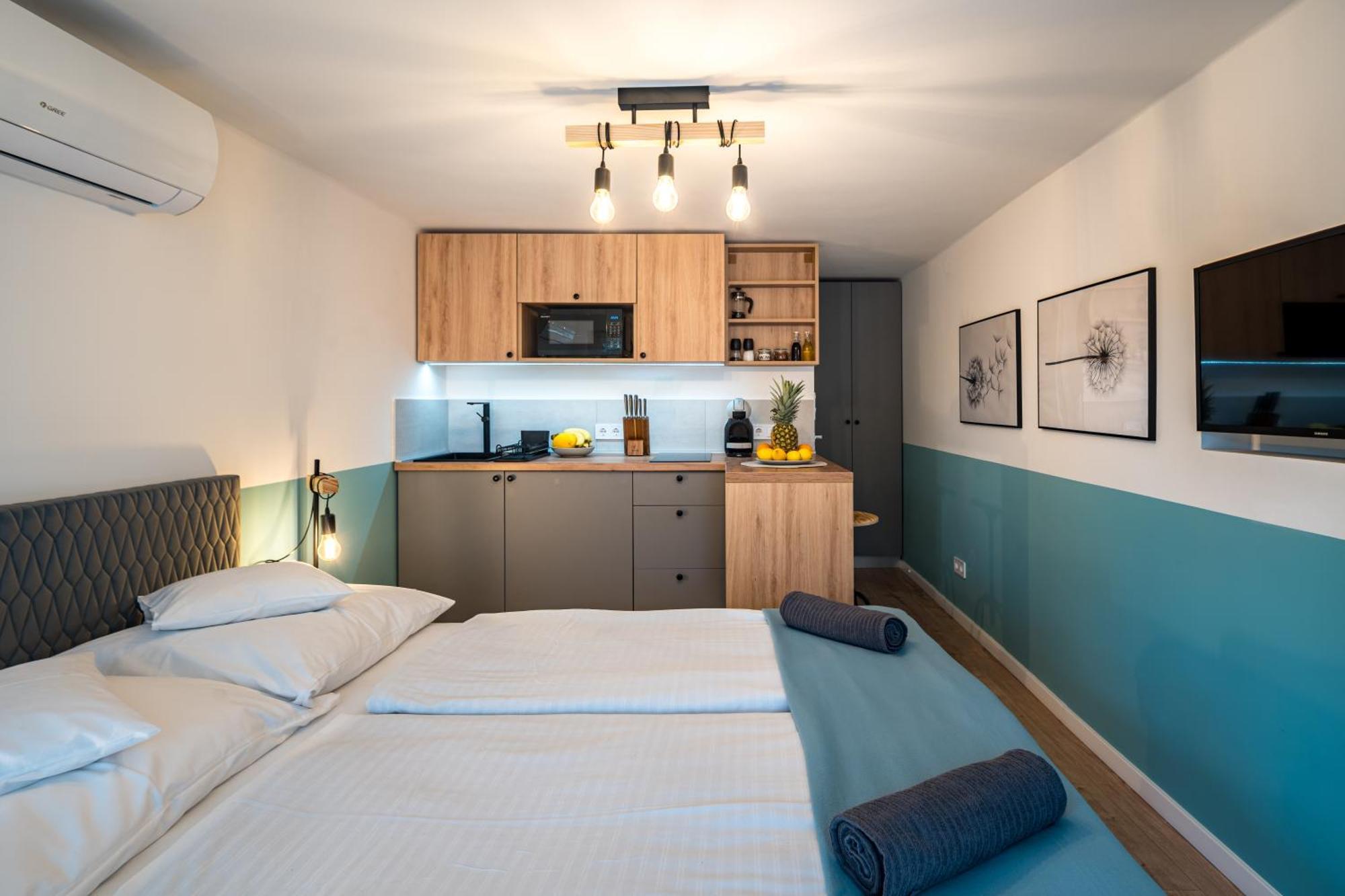 Balatonic Lemon Apartmanhaz Siófok Eksteriør billede