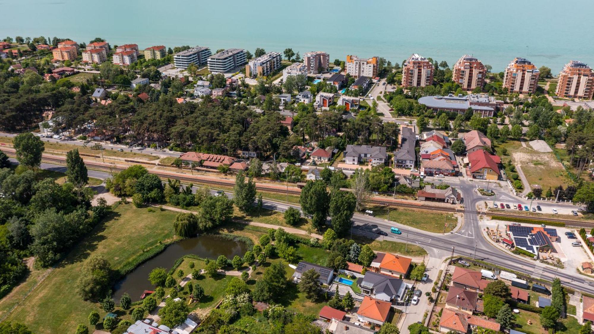 Balatonic Lemon Apartmanhaz Siófok Eksteriør billede
